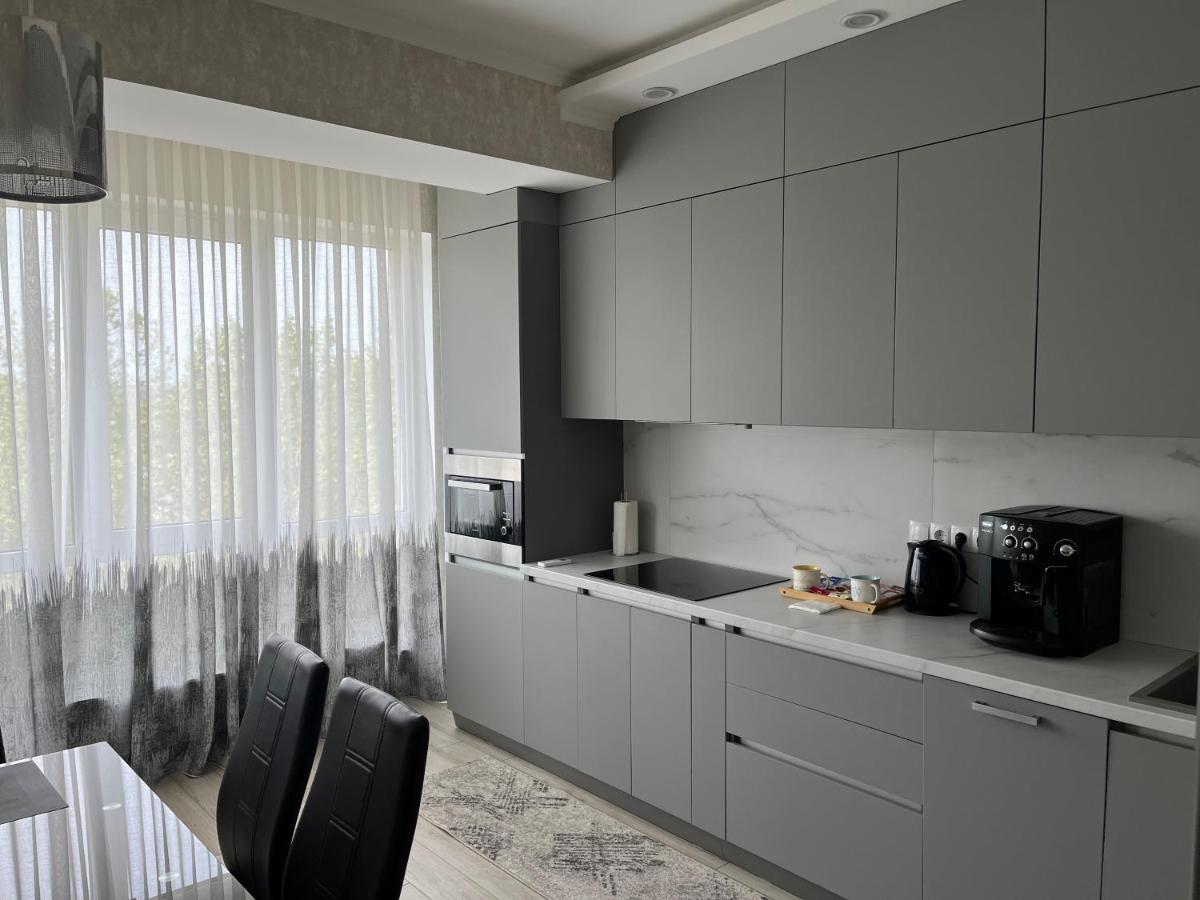Dendrarium Park Apartment Chişinau Exteriör bild